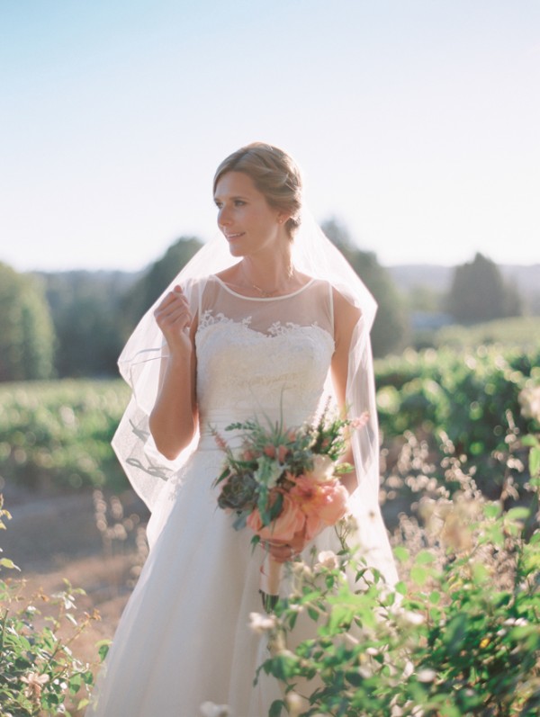 let-love-grow-vineyard-wedding