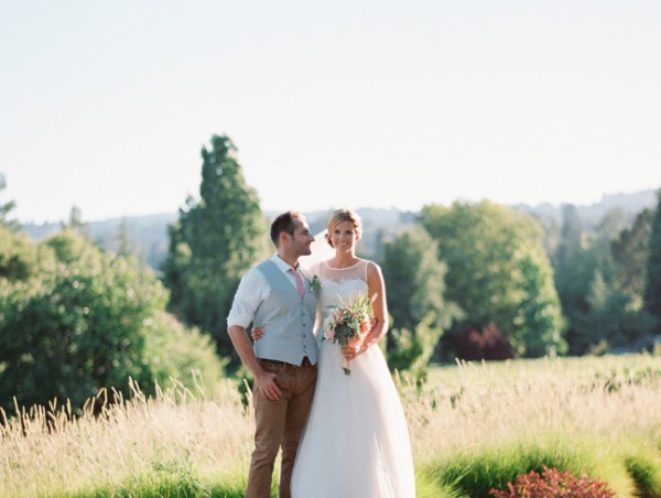 let-love-grow-vineyard-wedding