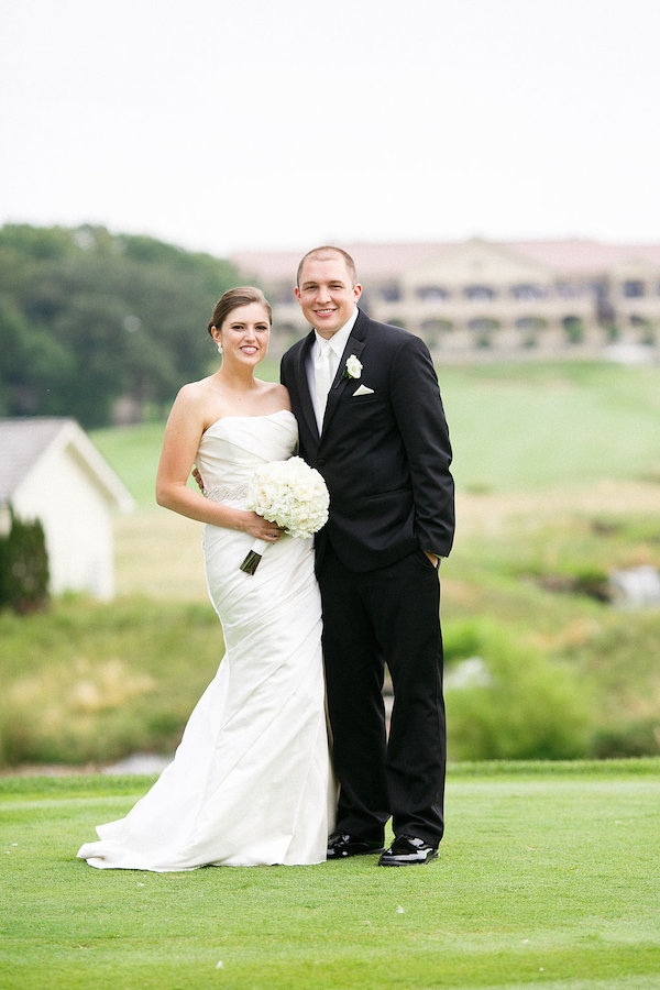 magical-purple-and-gold-wedding