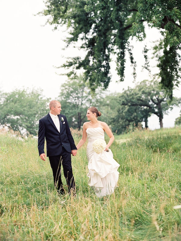 magical-purple-and-gold-wedding