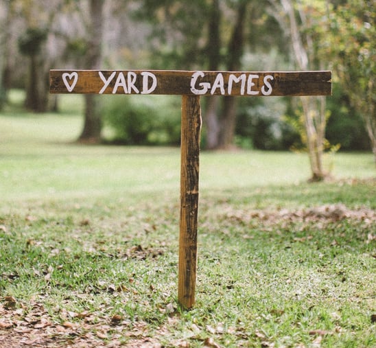 yard games sign