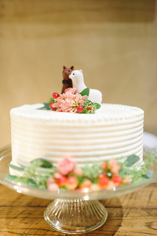 simple wedding cake from Tulip
