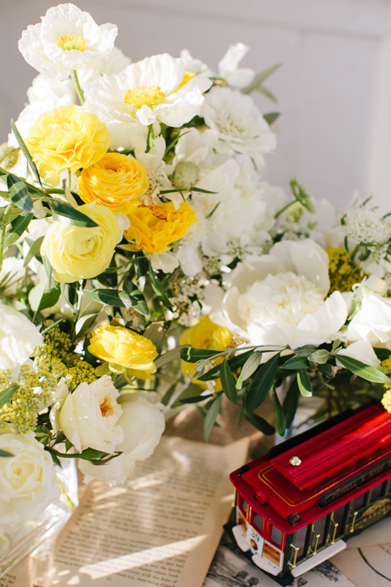 yellow and white floral arrangement