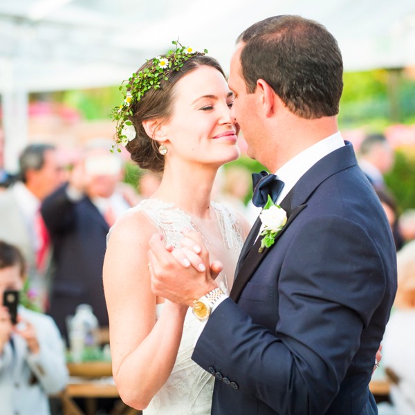 romantic-tented-wedding