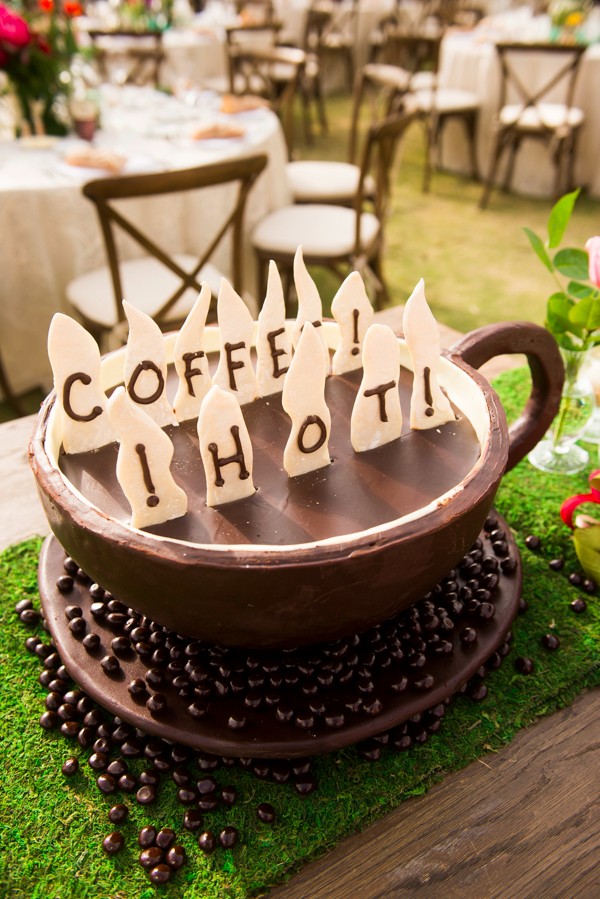 romantic-tented-wedding