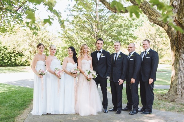 super-romantic-garden-wedding