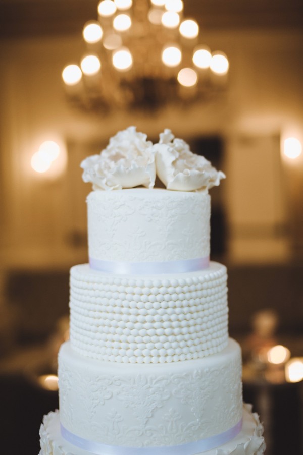 super-romantic-garden-wedding