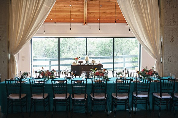 teal-and-gold-modern-wedding