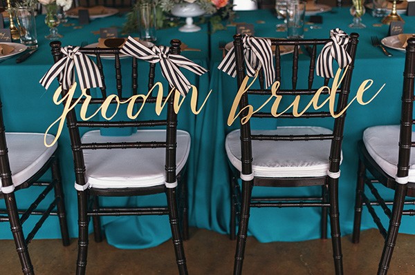 teal-and-gold-modern-wedding