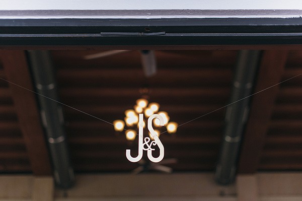 teal-and-gold-modern-wedding