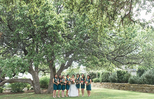 teal-and-gold-modern-wedding