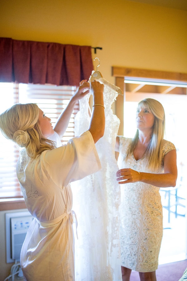 teal-gray-and-pink-wedding-ideas