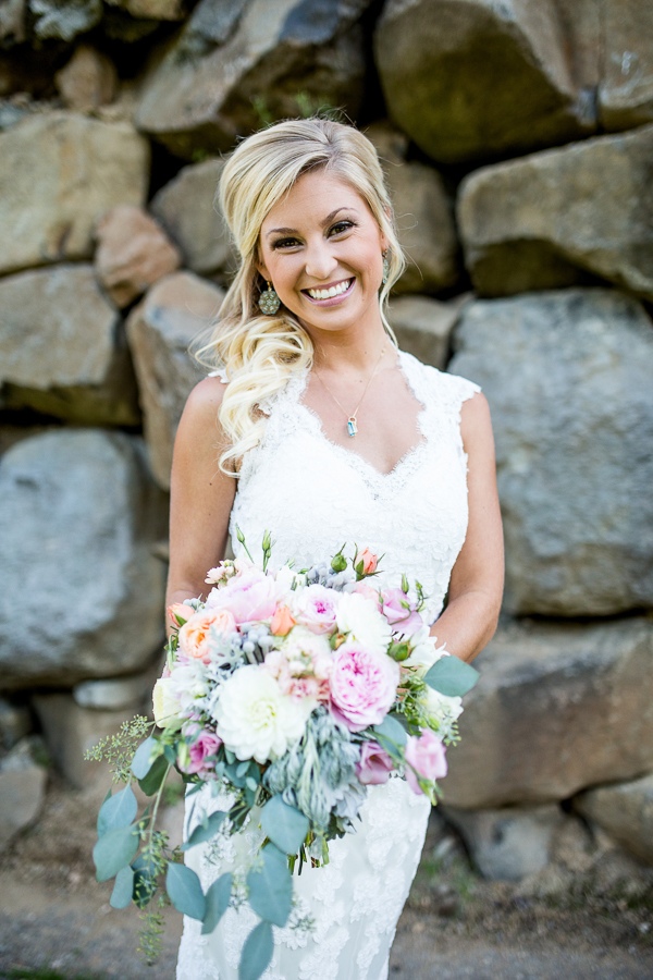 teal-gray-and-pink-wedding-ideas