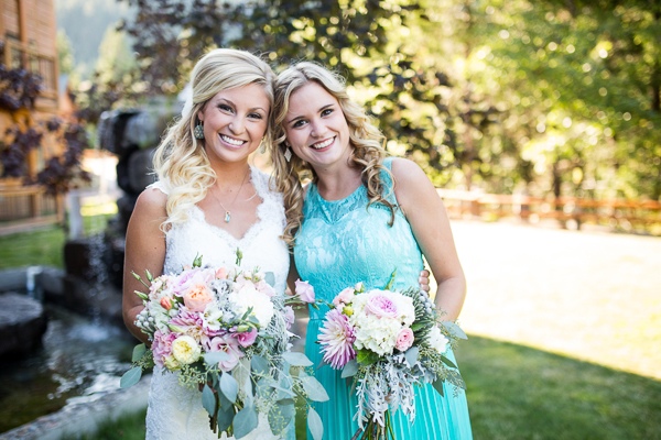 teal-gray-and-pink-wedding-ideas