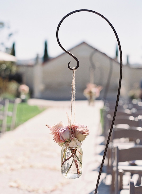 vintage-lavender-wedding