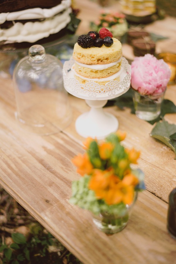 beautiful-and-bright-forest-wedding-in