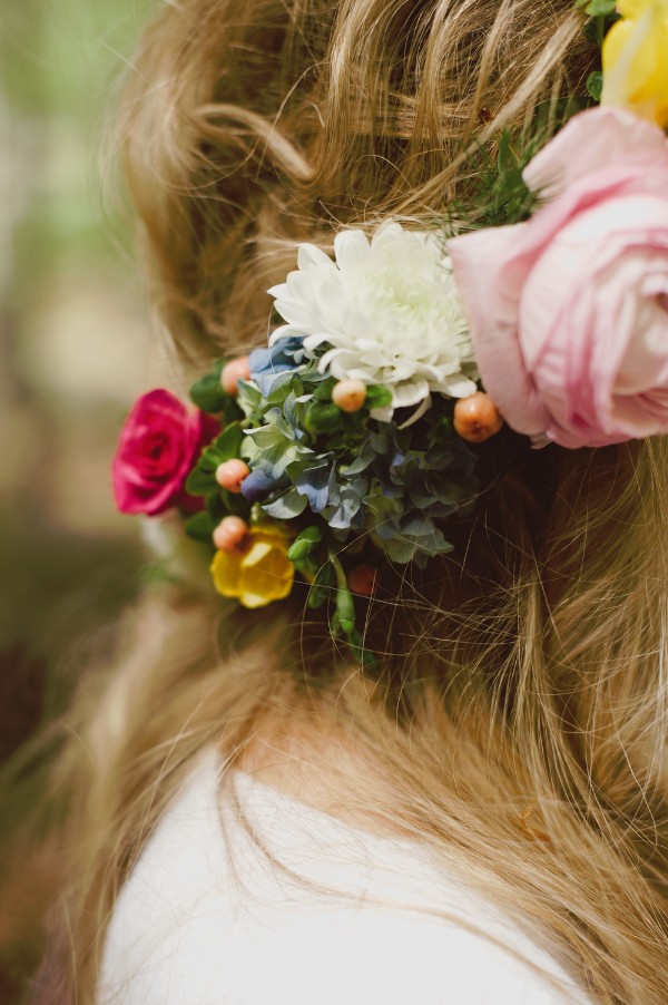 beautiful-and-bright-forest-wedding-in