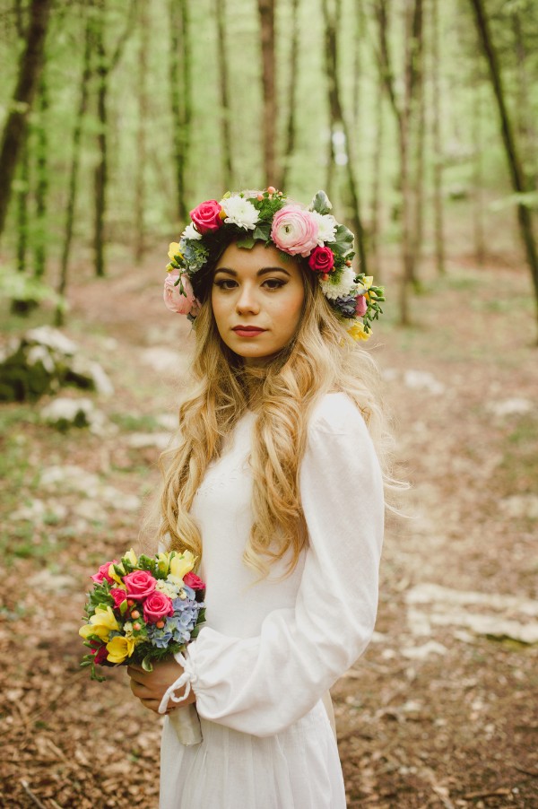 beautiful-and-bright-forest-wedding-in