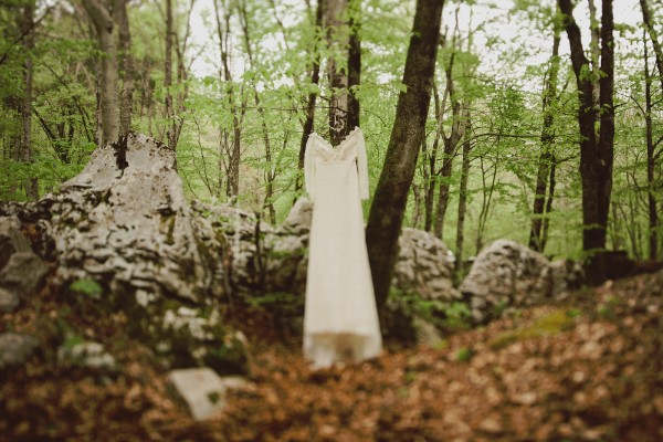beautiful-and-bright-forest-wedding-in