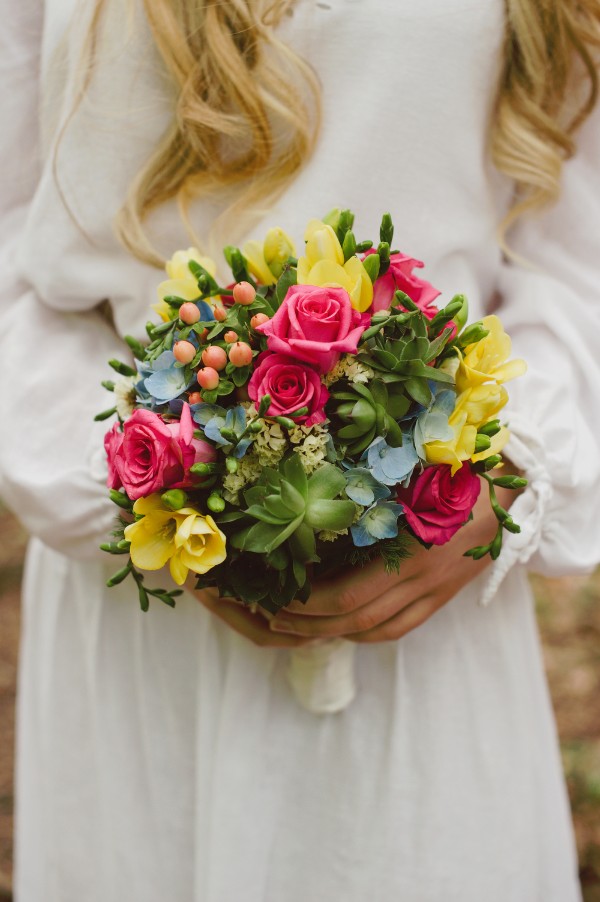 beautiful-and-bright-forest-wedding-in