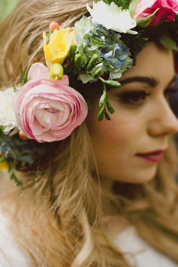beautiful-and-bright-forest-wedding-in