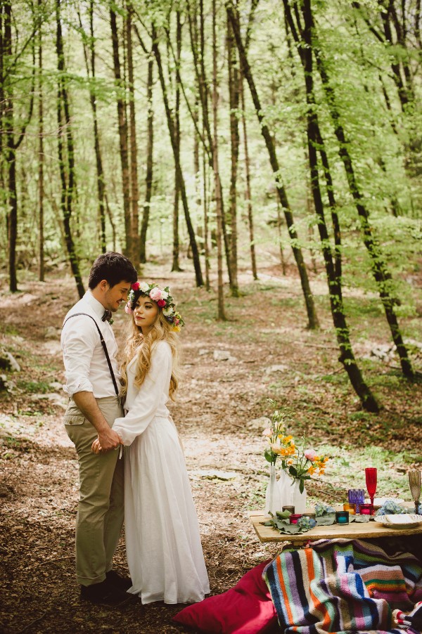 beautiful-and-bright-forest-wedding-in