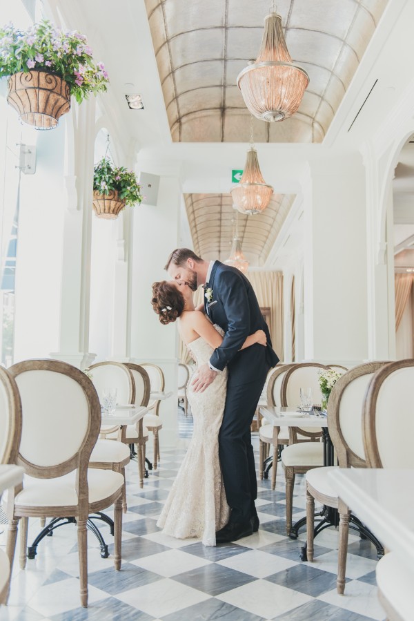 black-and-white-glam-wedding