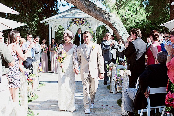 colorful-meets-victorian-wedding
