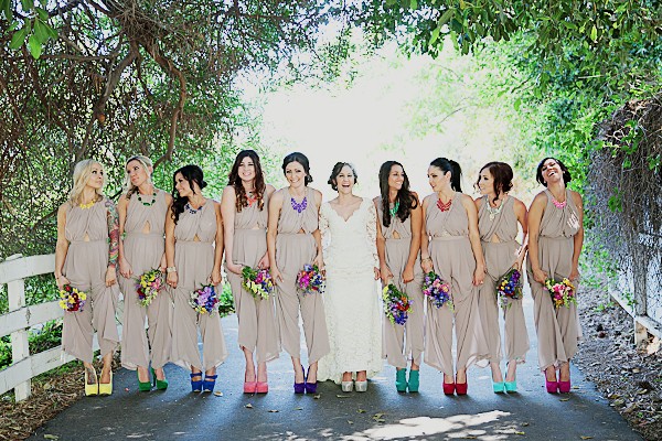 colorful-meets-victorian-wedding