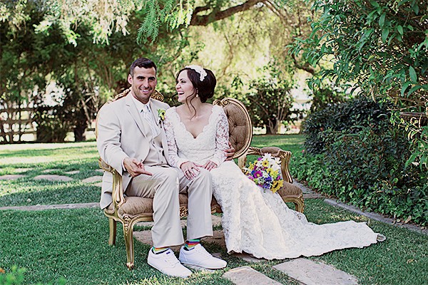colorful-meets-victorian-wedding