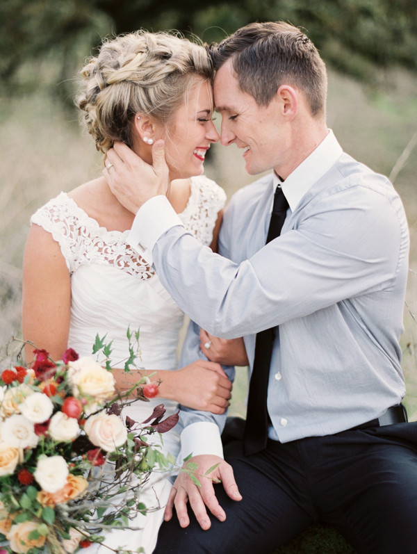 crisp-romantic-wedding-inspiration