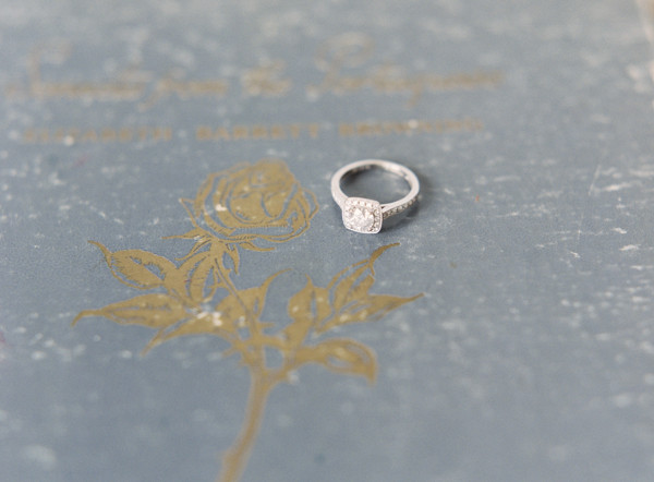 crisp-romantic-wedding-inspiration