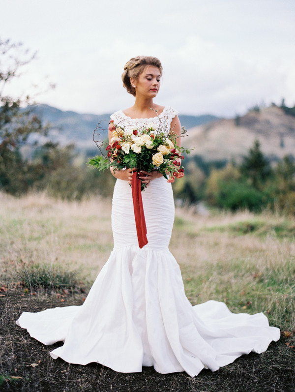 crisp-romantic-wedding-inspiration