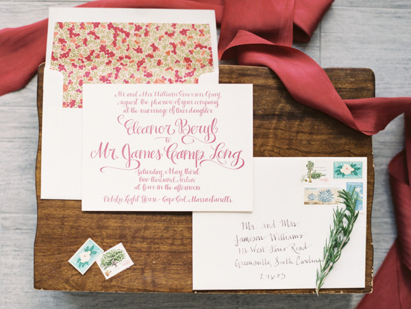 crisp-romantic-wedding-inspiration