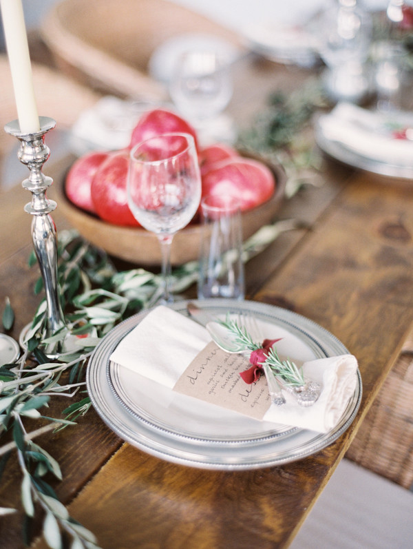 crisp-romantic-wedding-inspiration