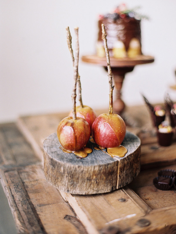 crisp-romantic-wedding-inspiration