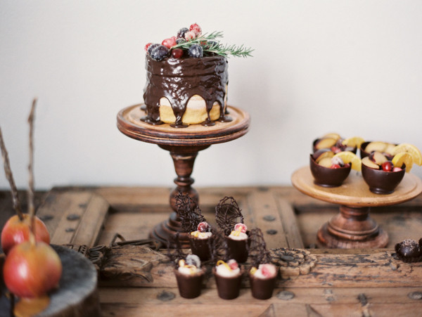 crisp-romantic-wedding-inspiration