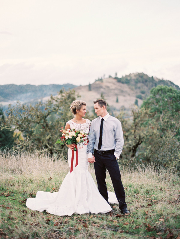 crisp-romantic-wedding-inspiration
