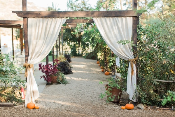 cute-and-cozy-fall-wedding