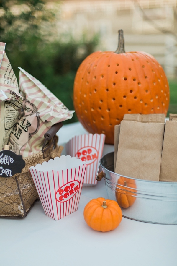 cute-and-cozy-fall-wedding