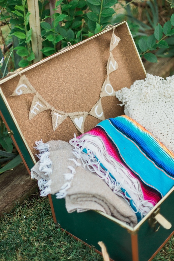 cute-and-cozy-fall-wedding