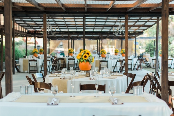 cute-and-cozy-fall-wedding