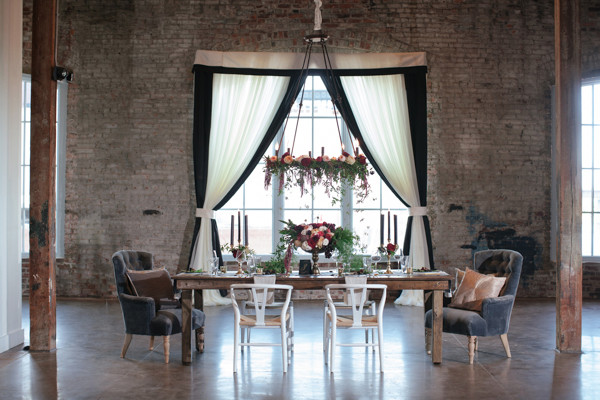 deep-and-dreamy-wedding-inspiration