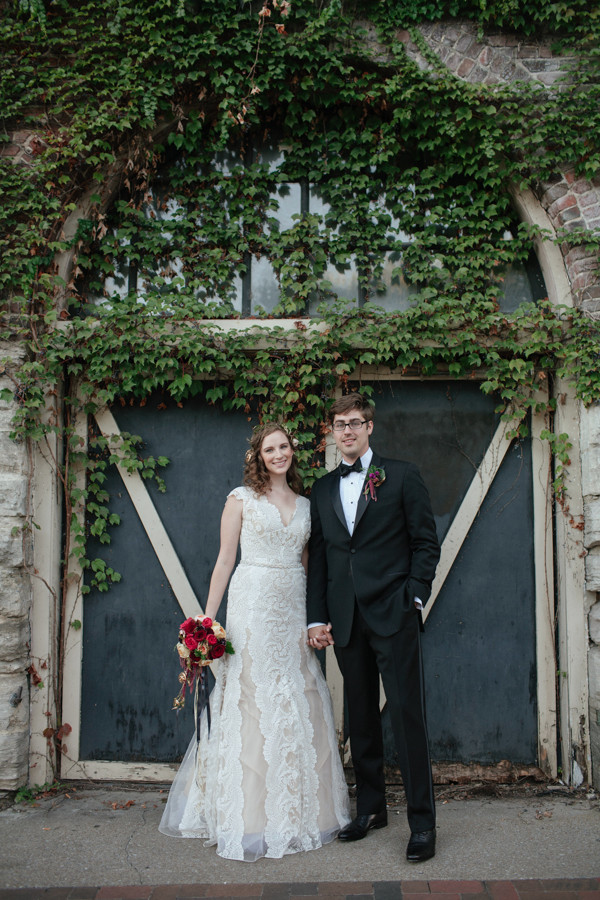 deep-and-dreamy-wedding-inspiration