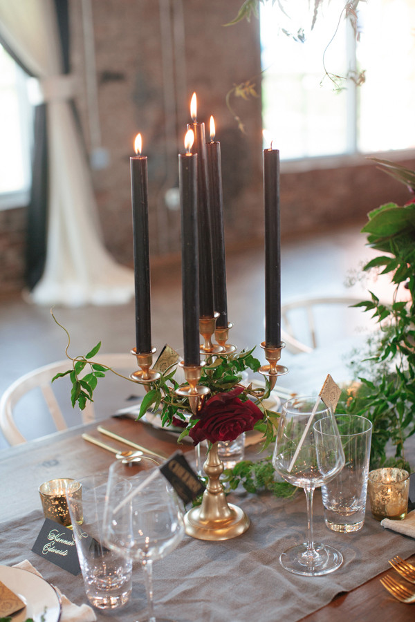 deep-and-dreamy-wedding-inspiration