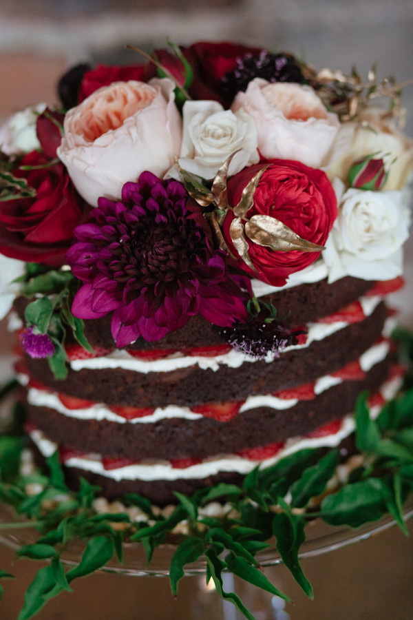 deep-and-dreamy-wedding-inspiration