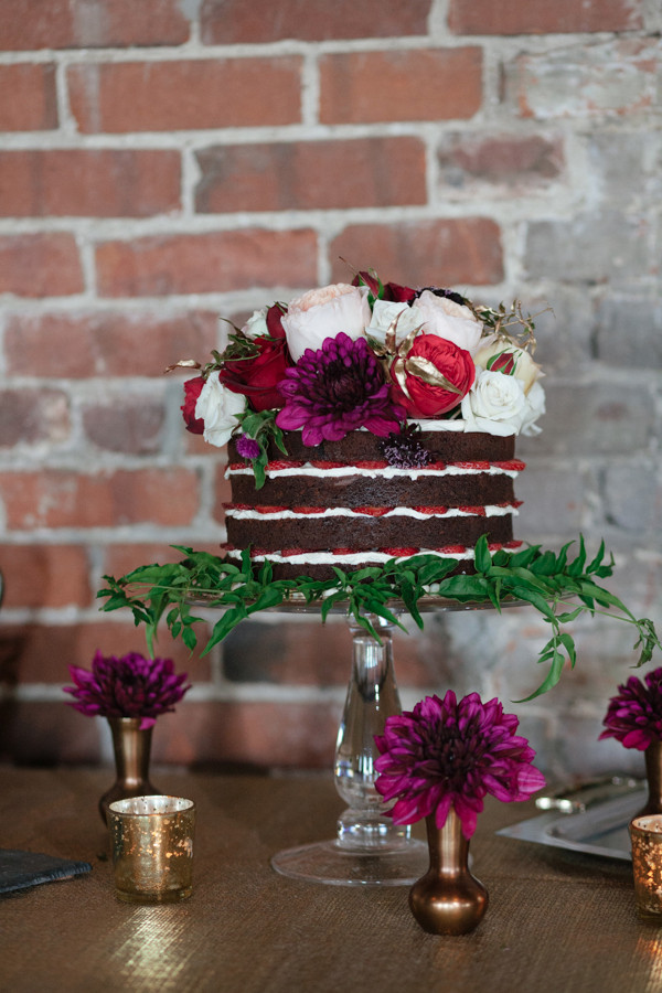 deep-and-dreamy-wedding-inspiration