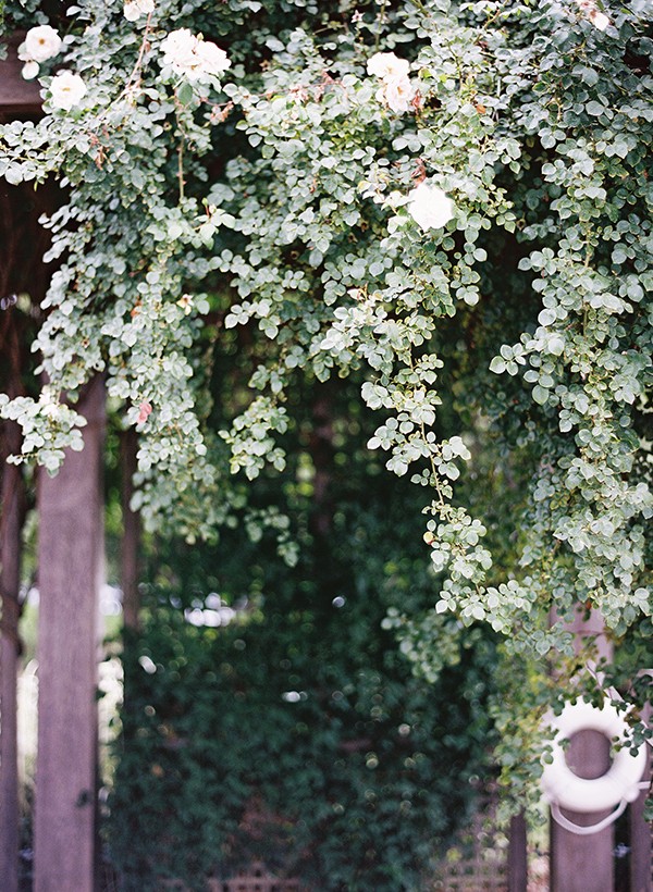destination-classic-black-tie-wedding