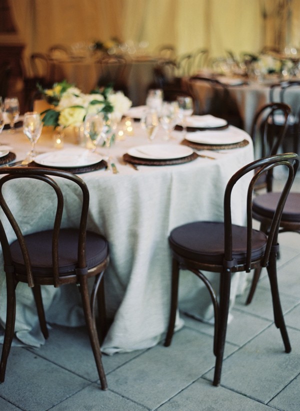 elegant-green-and-white-garden-wedding