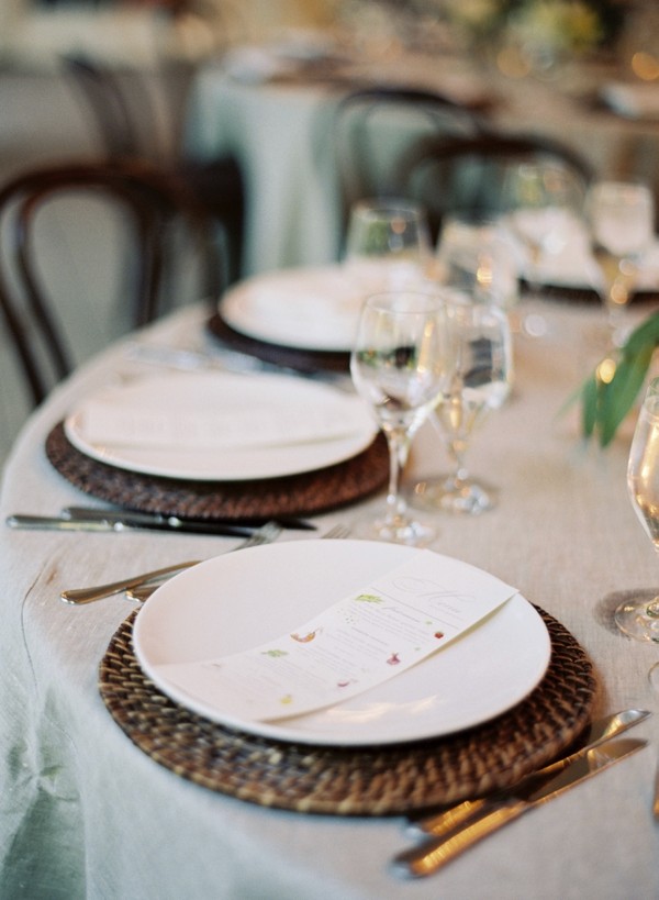 elegant-green-and-white-garden-wedding